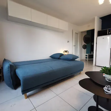 Cote Gare - Gare - Centre-Ville - Parking - Netflix - Wifi - Disney+ - Terrasse Annecy Exterior photo