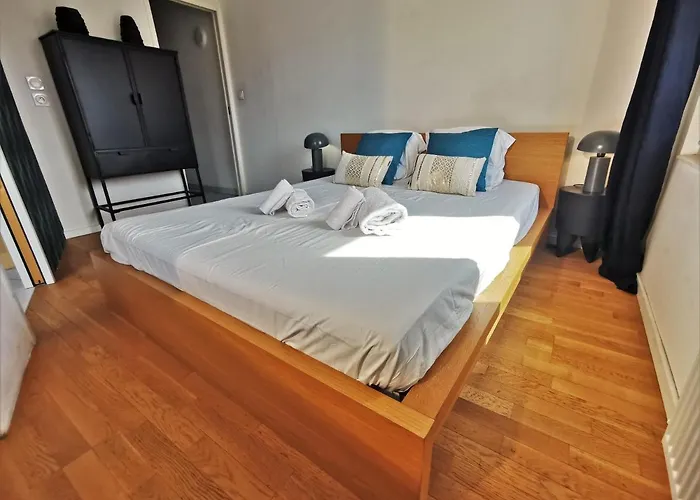 Cote Gare - Gare - Centre-Ville - Parking - Netflix - Wifi - Disney+ - Terrasse