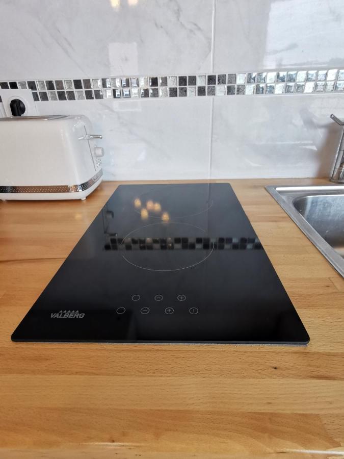 Appartement Côté Gare - Gare - Centre-ville - Parking - Netflix - Wifi - Disney+ - Terrasse Annecy